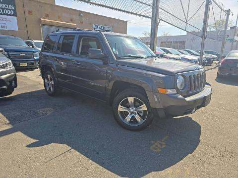 JEEP LATITUDE HIGH ALTITUDE EDITION - 4