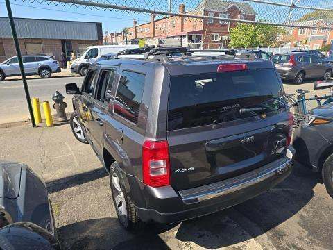 JEEP LATITUDE HIGH ALTITUDE EDITION - 2