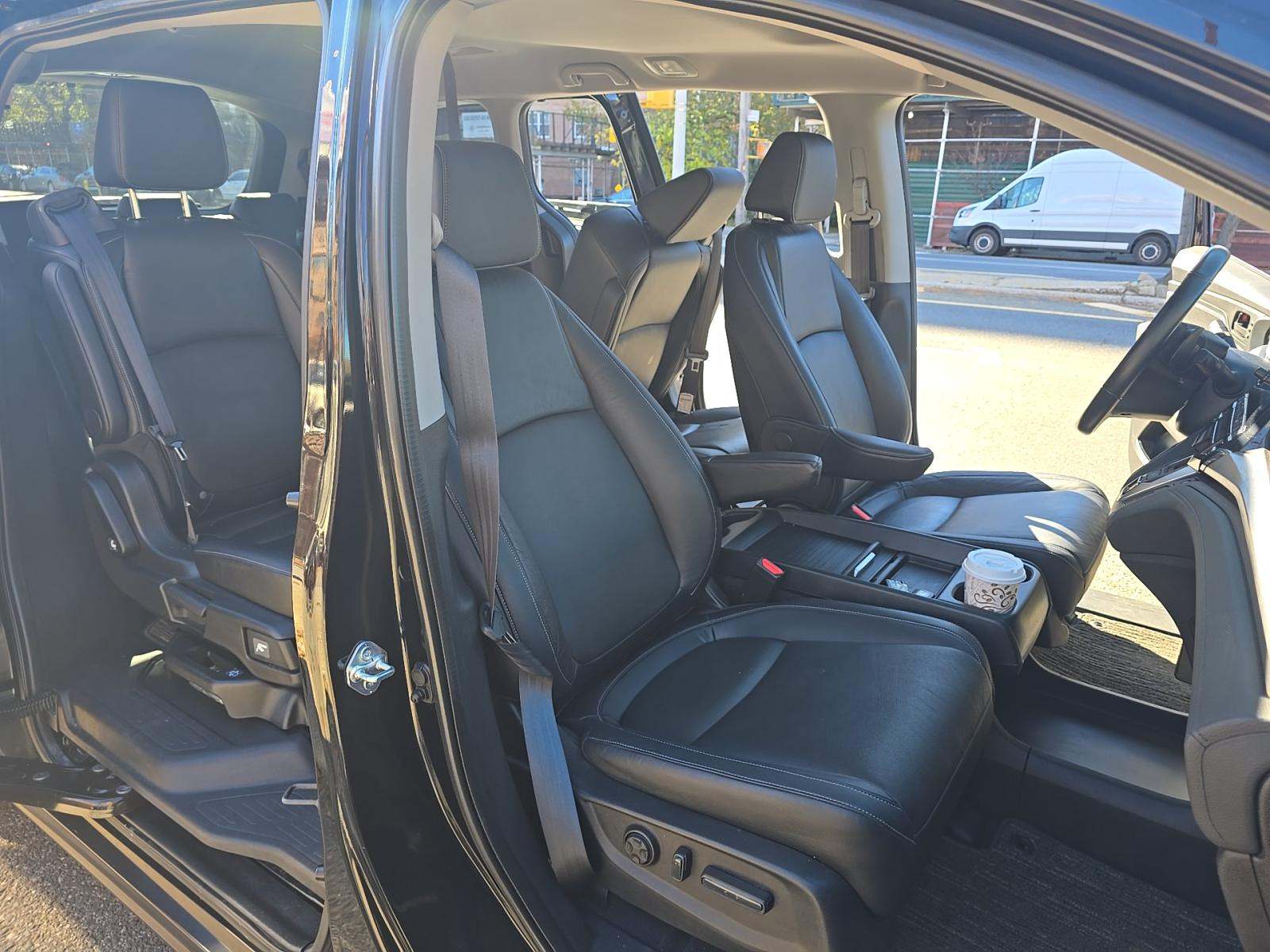 2023 Honda Odyssey EX-L FWD