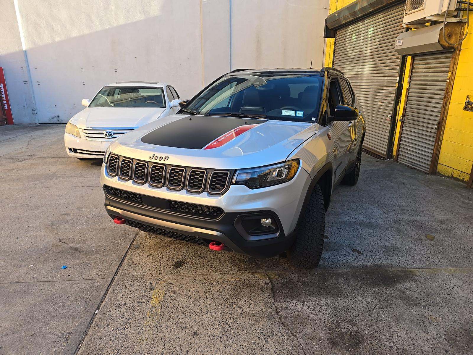 2025 Jeep Compass Trailhawk AWD