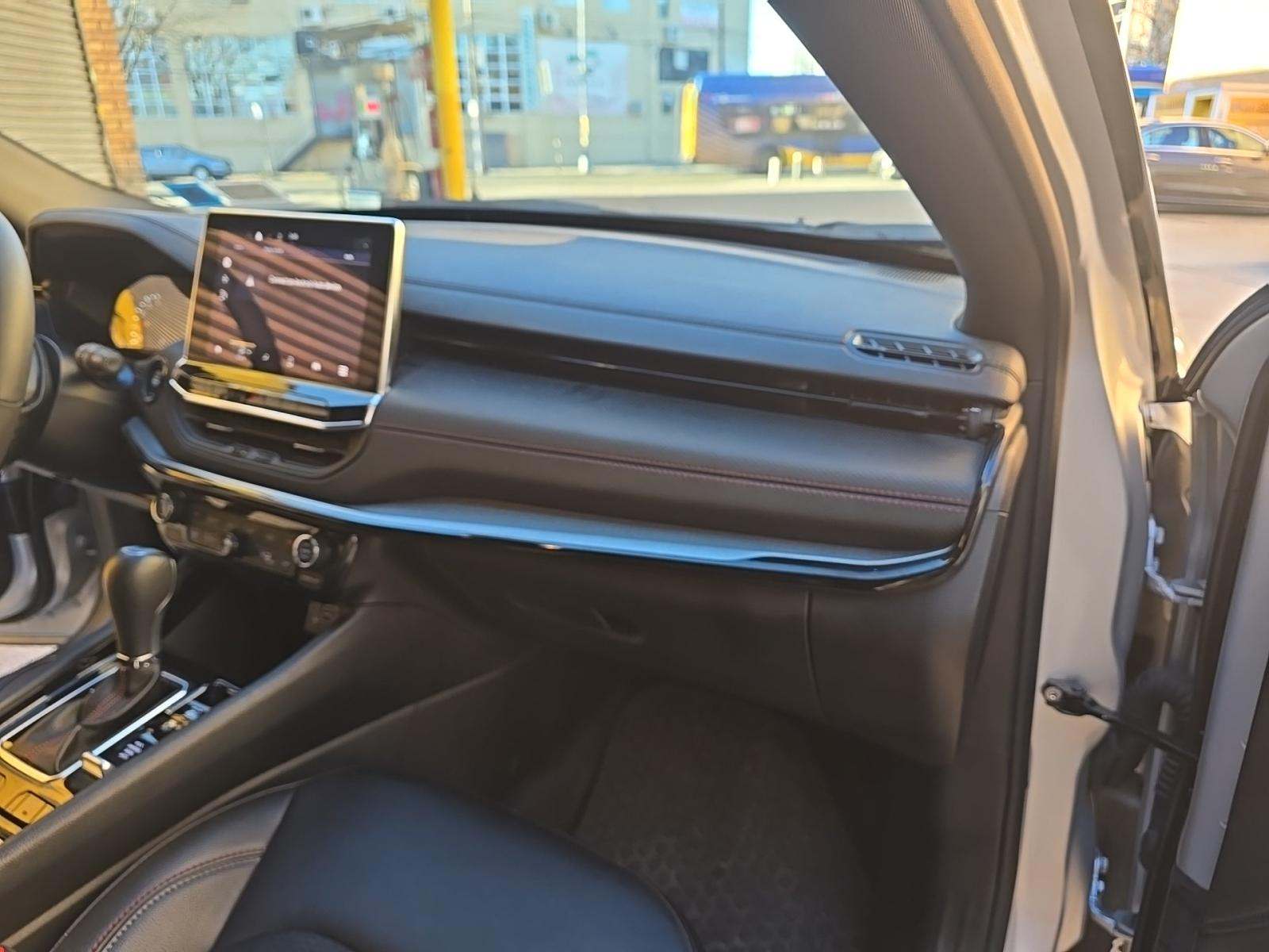 2025 Jeep Compass Trailhawk AWD