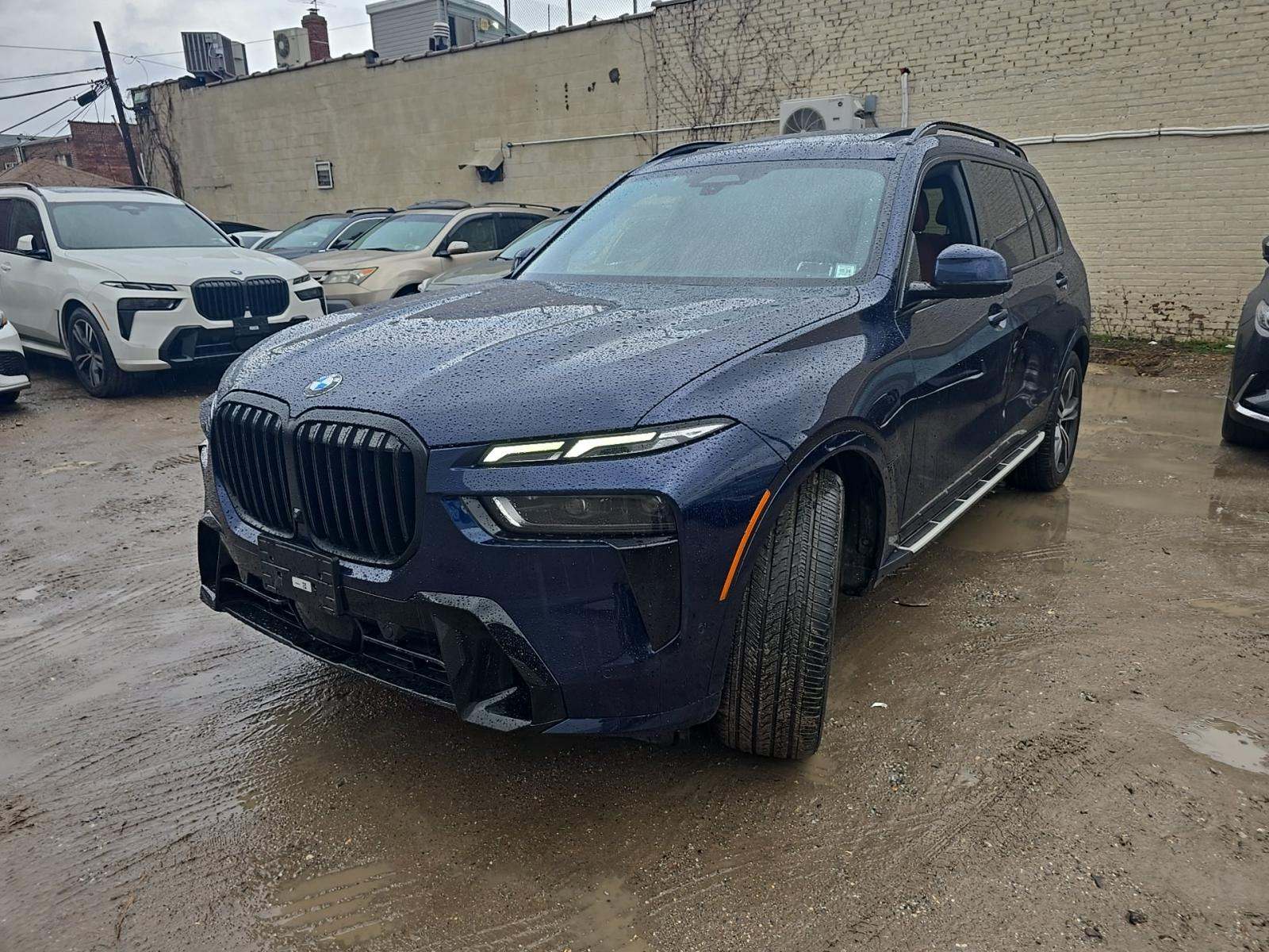 2023 BMW X7 xDrive40i AWD