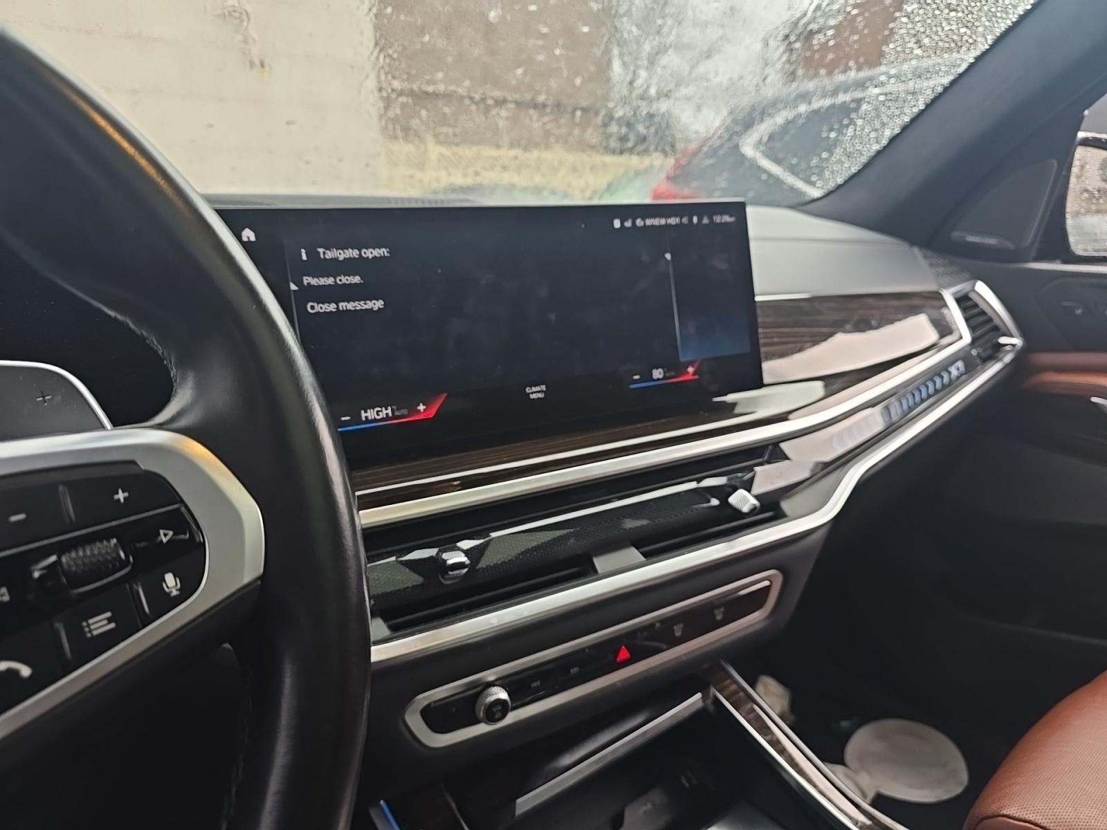 2023 BMW X7 xDrive40i AWD