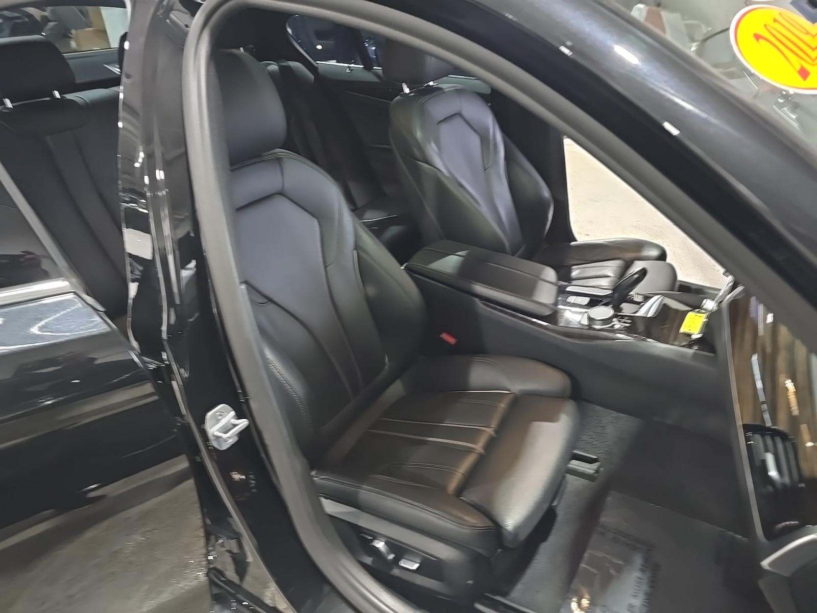 2019 BMW 5 Series 530i xDrive AWD