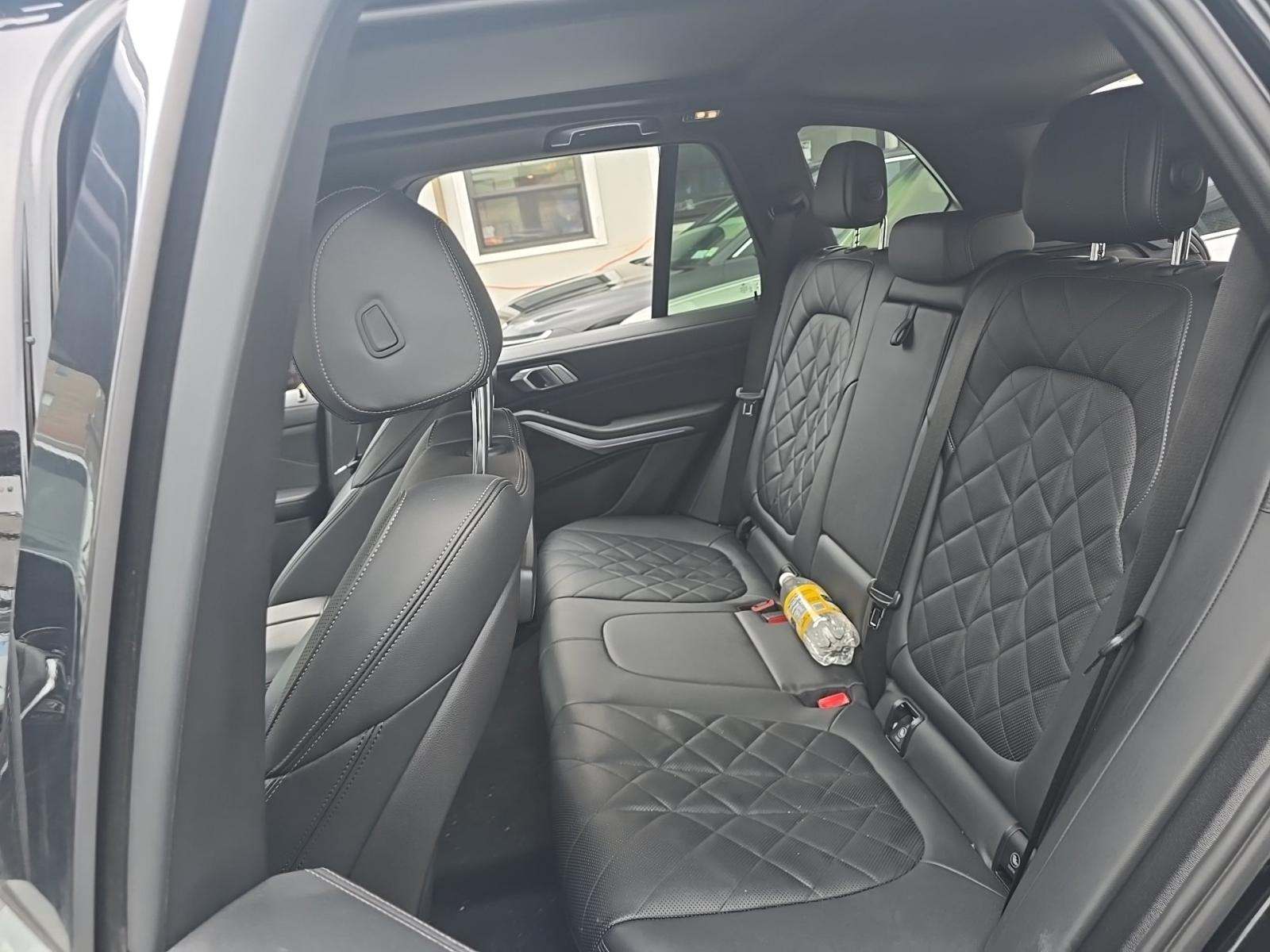 2023 BMW X5 xDrive40i AWD