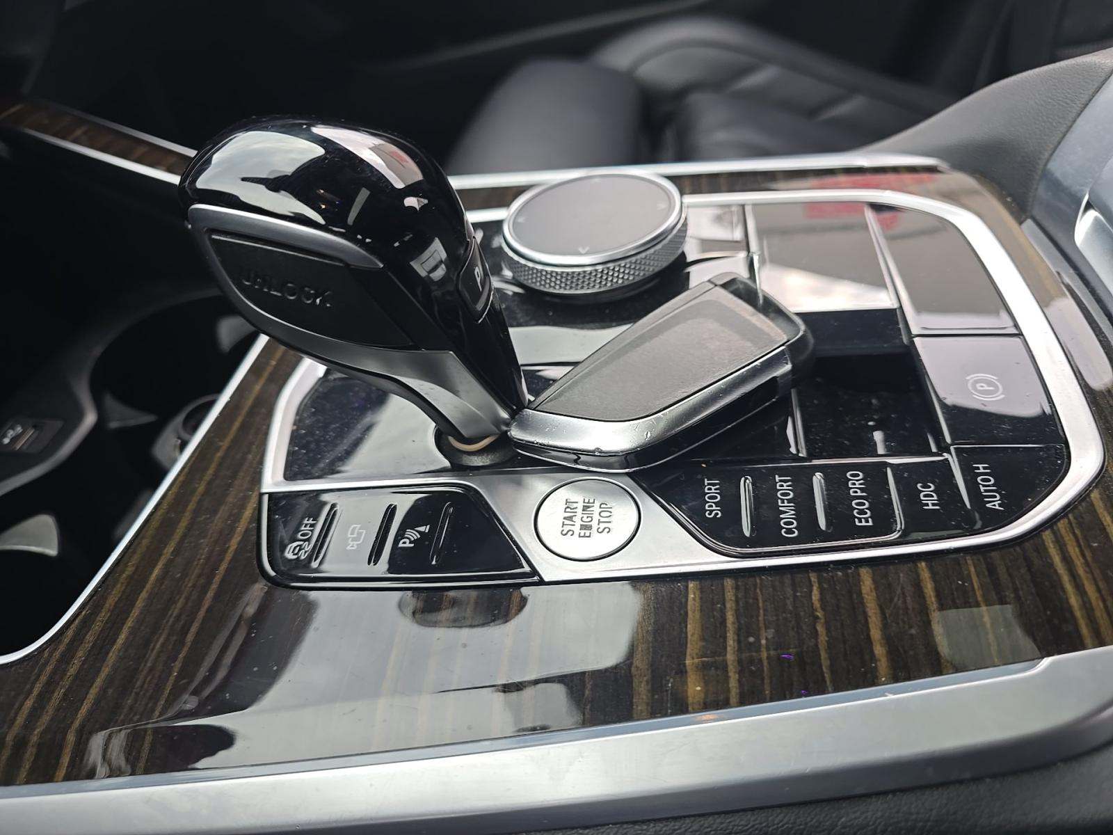 2023 BMW X5 xDrive40i AWD