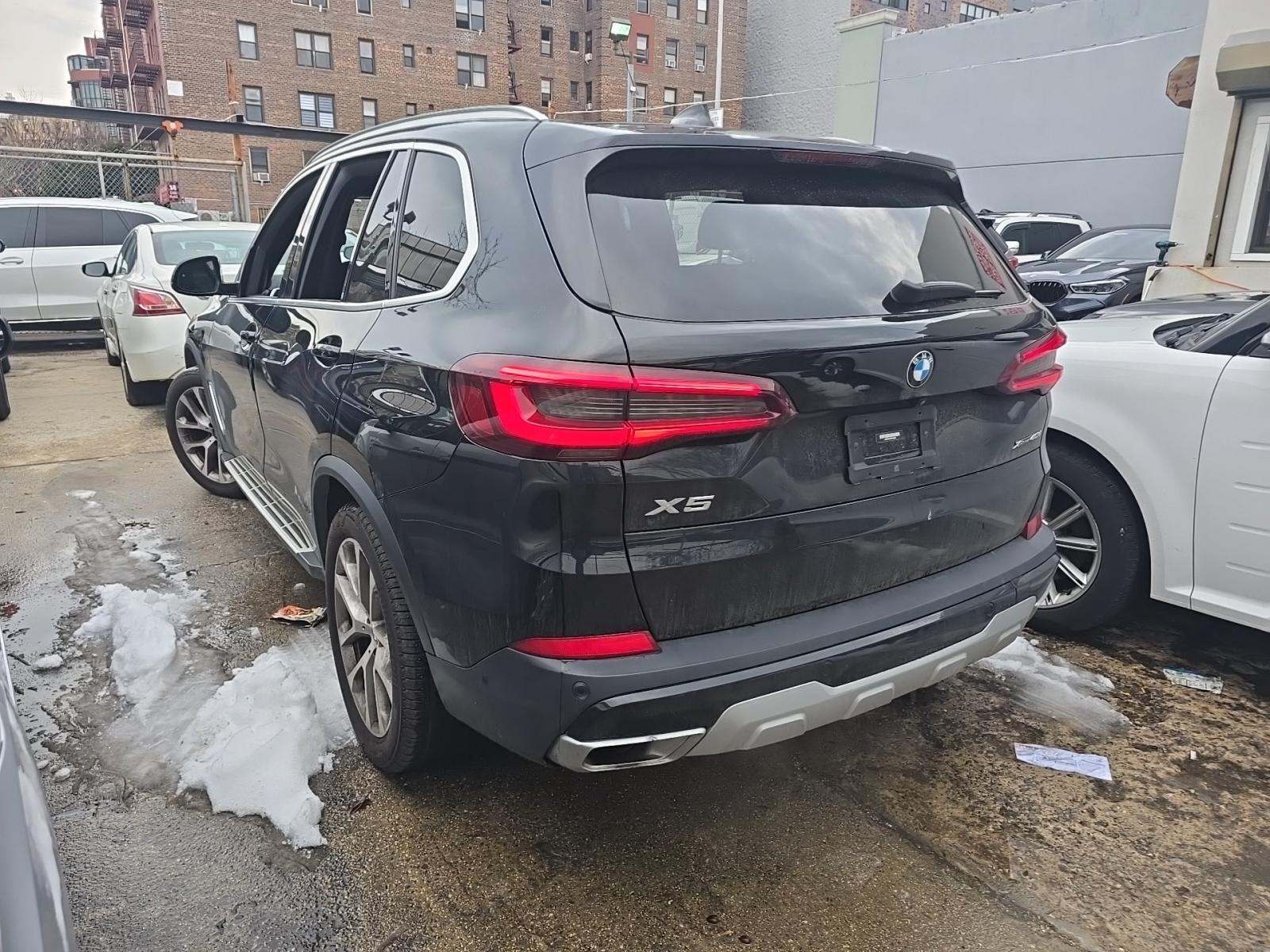 2023 BMW X5 xDrive40i AWD