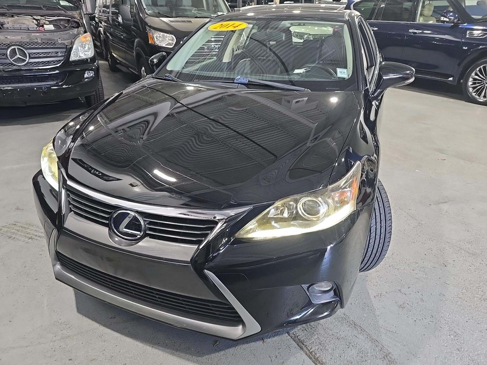 2014 Lexus CT 200h