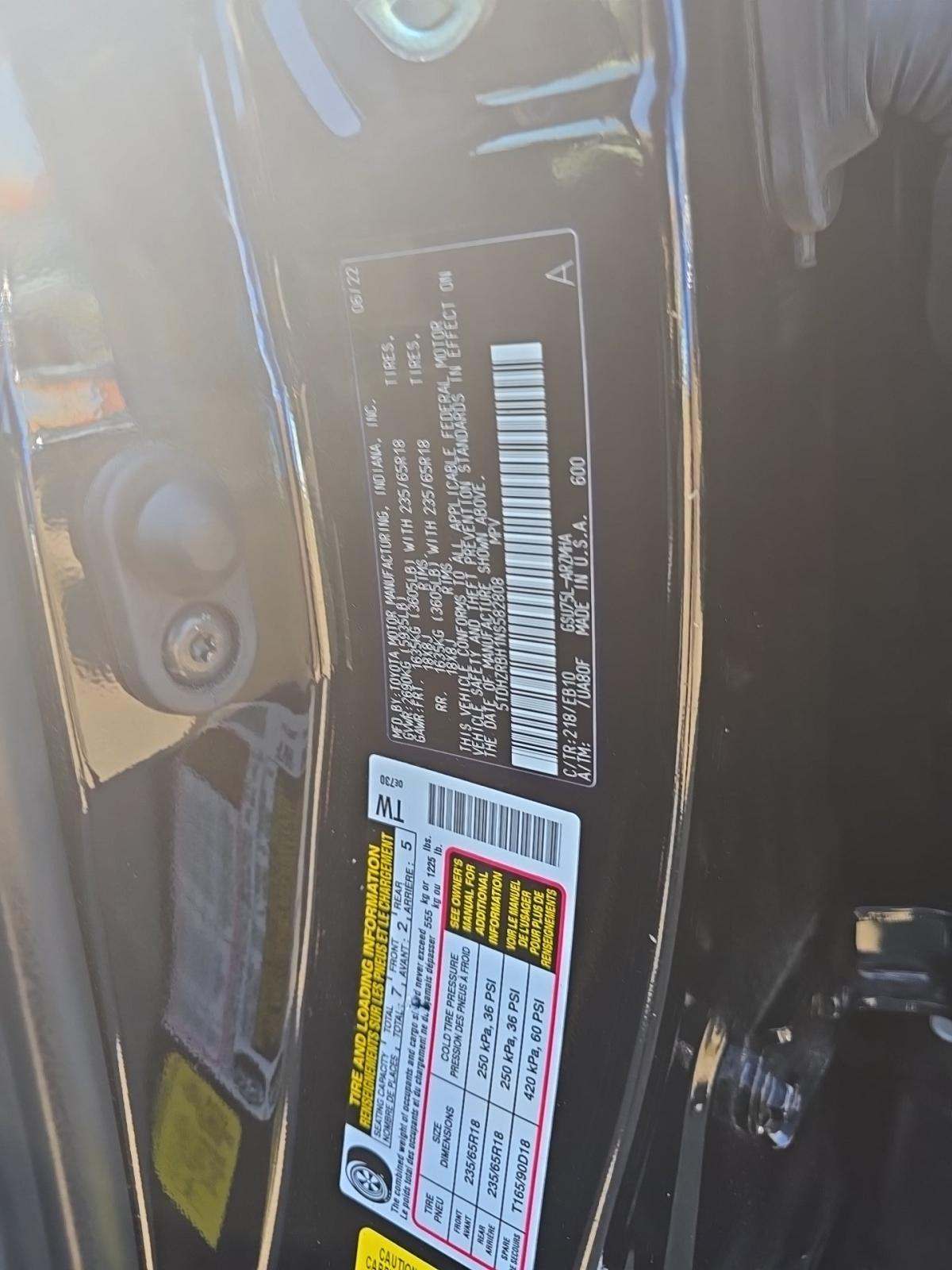 2022 Toyota Highlander XLE AWD