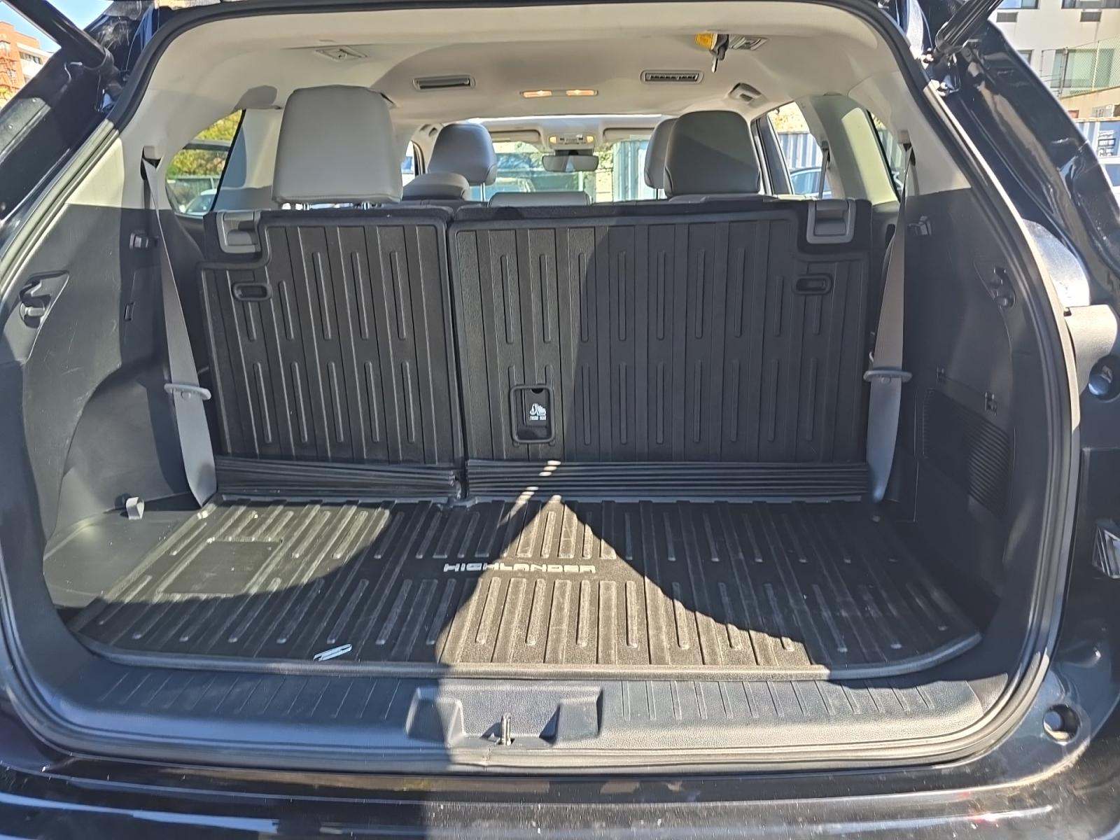 2022 Toyota Highlander XLE AWD