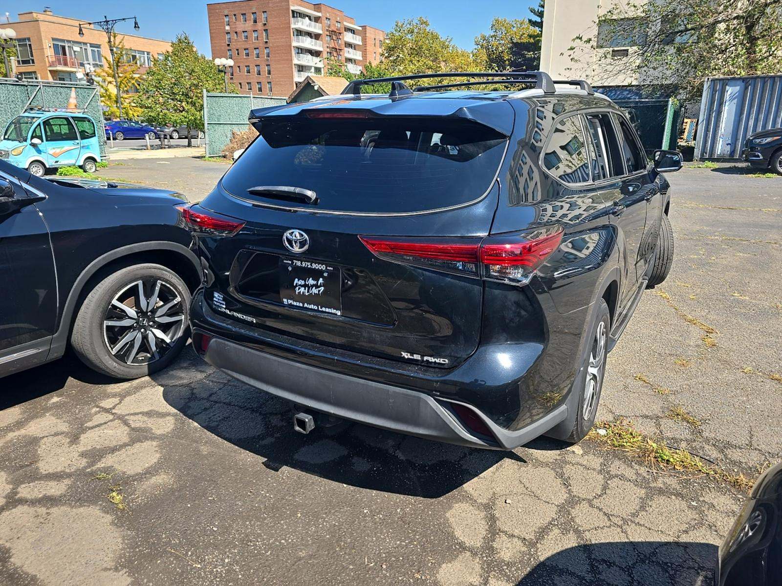 2022 Toyota Highlander XLE AWD