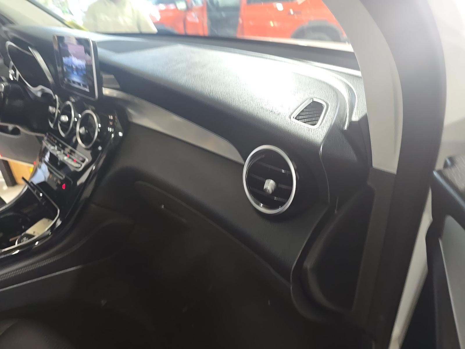 2019 Mercedes-Benz GLC GLC 300 AWD