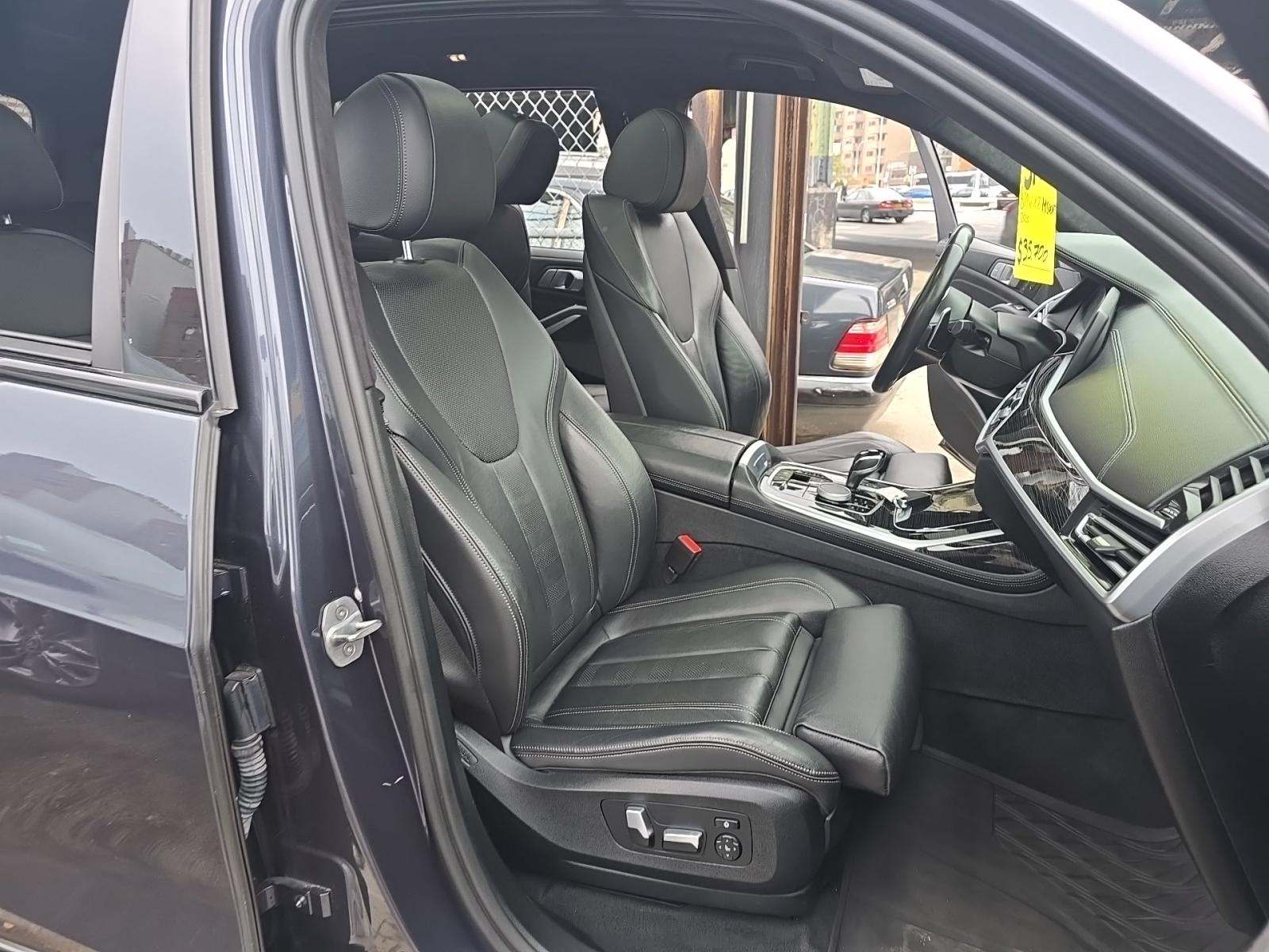 2020 BMW X7 xDrive40i AWD