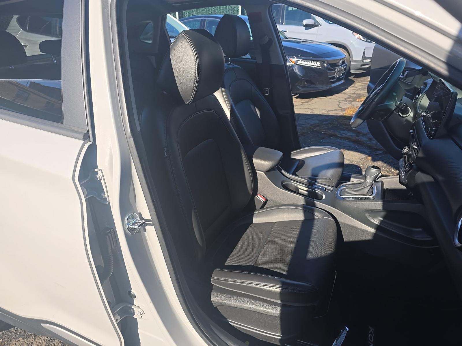 2023 Hyundai Kona Limited AWD