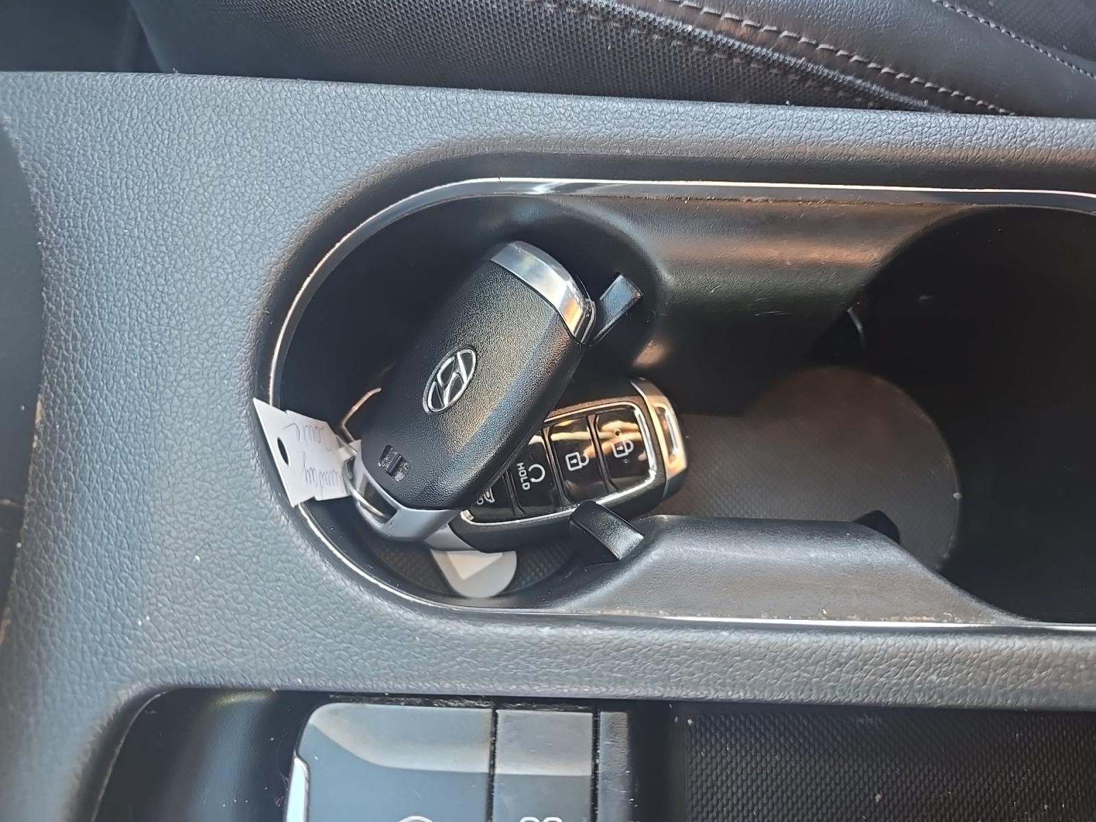 2023 Hyundai Kona Limited AWD