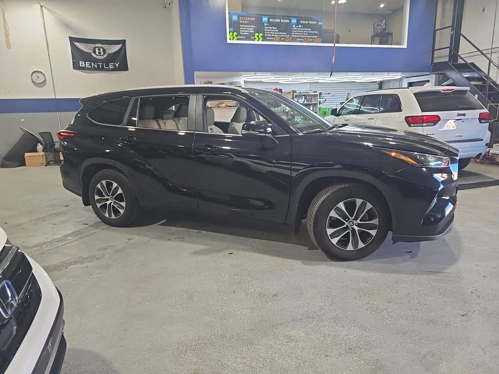 2024 Toyota Highlander XLE AWD