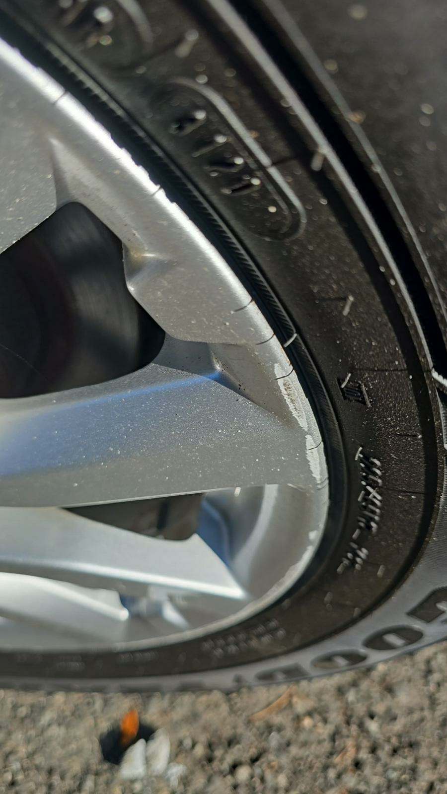 2017 Nissan Rogue SV AWD