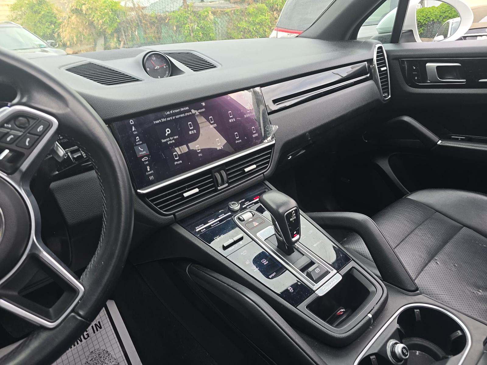 PORSCHE CAYENNE - 10