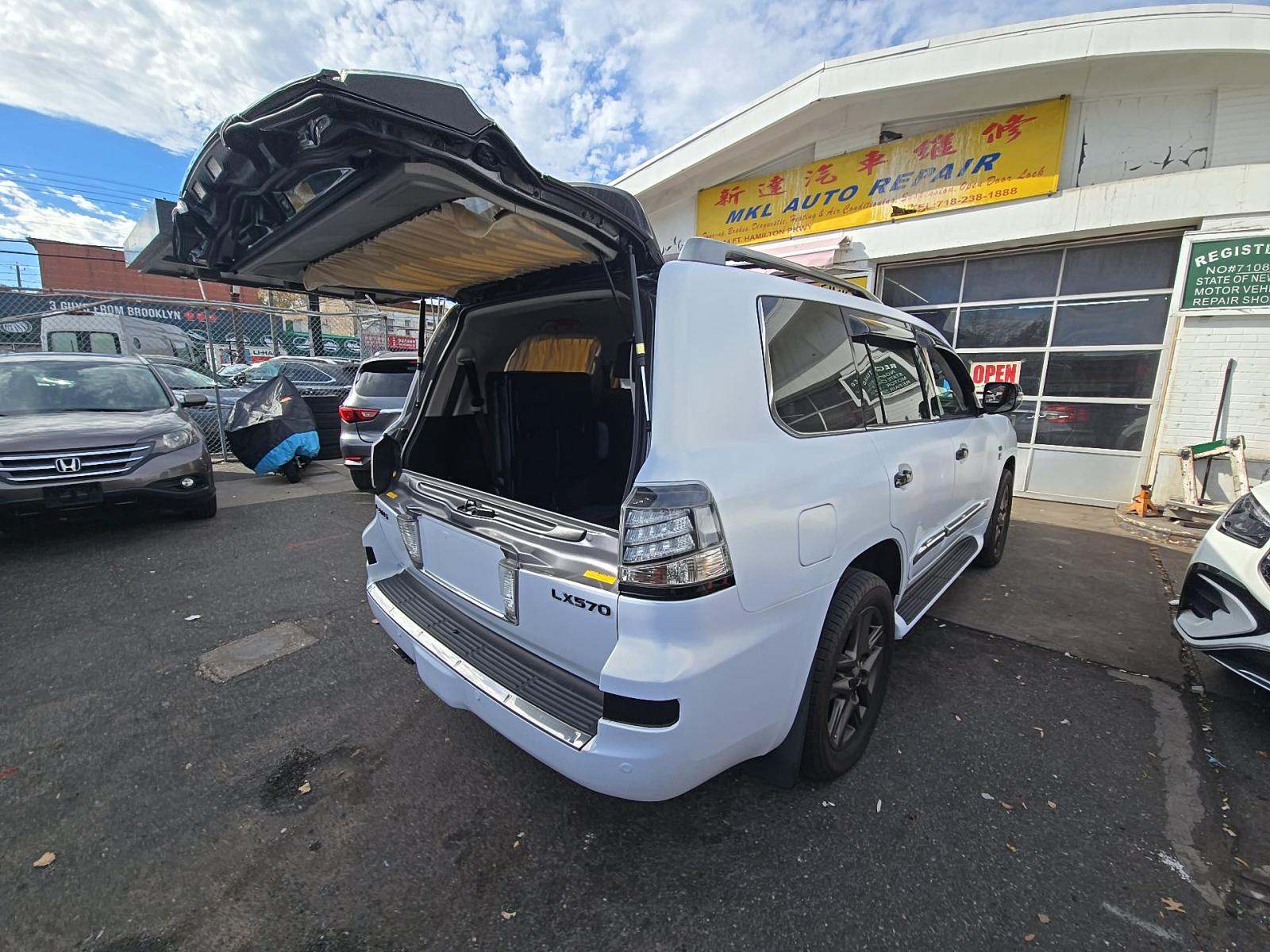 2013 Lexus LX LX 570 AWD