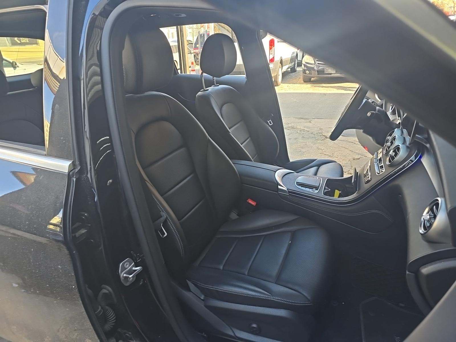 2020 Mercedes-Benz GLC GLC 300 RWD