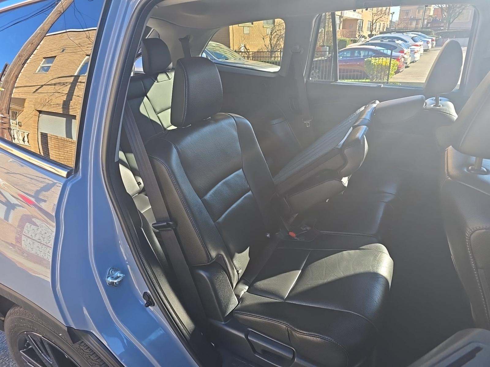 2022 Honda Pilot Special Edition AWD