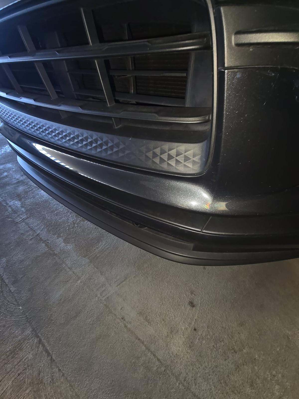2022 Porsche Macan Base AWD