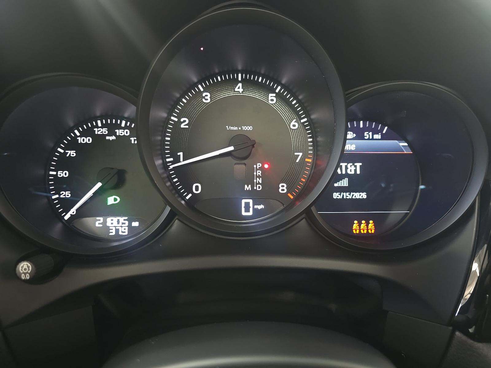 2023 Porsche Macan Base AWD
