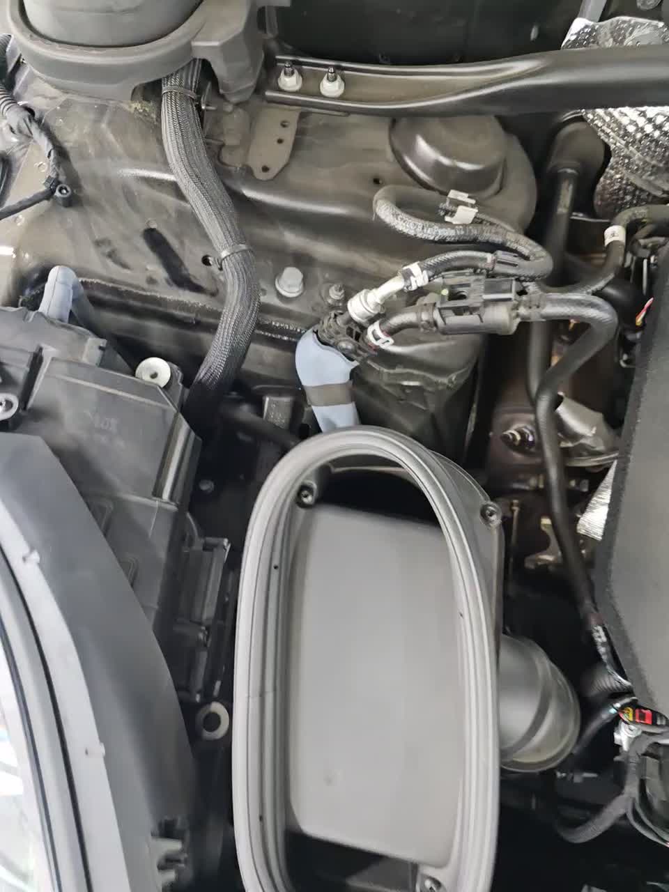 2023 Porsche Macan Base AWD