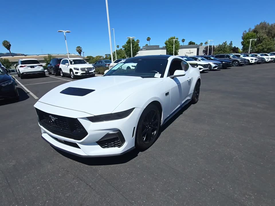 2025 Ford Mustang GT Premium RWD
