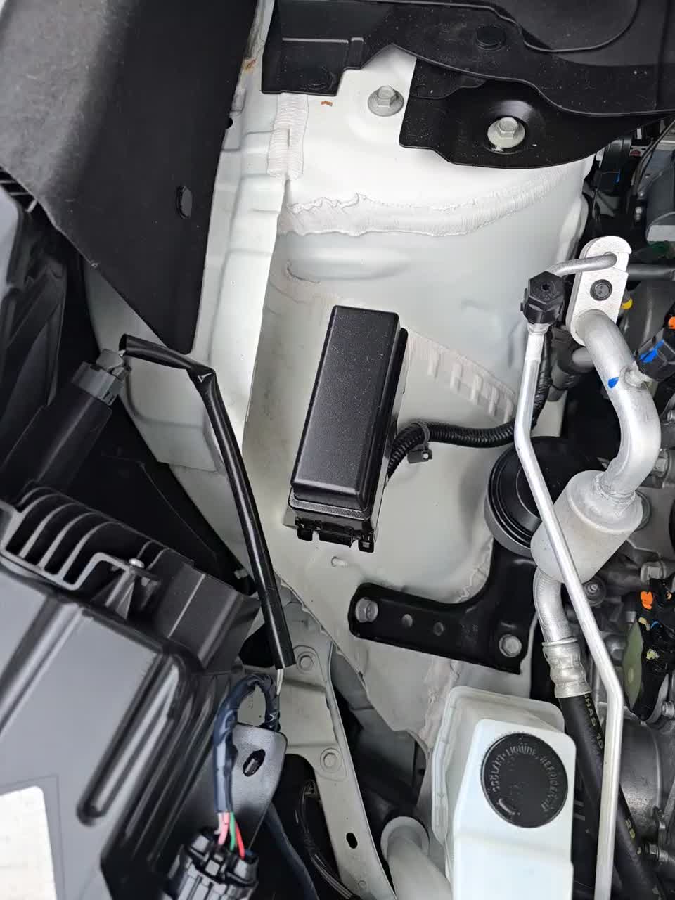 2023 Nissan Pathfinder SL FWD