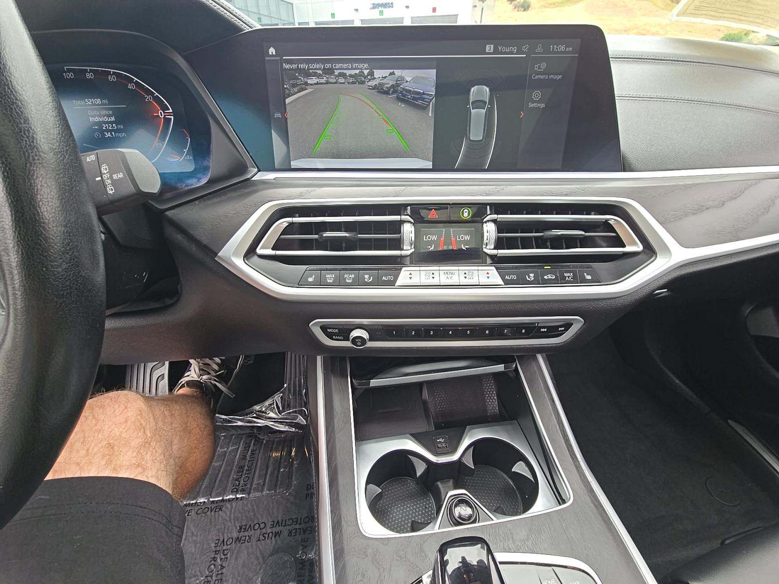 2022 BMW X7 xDrive40i AWD