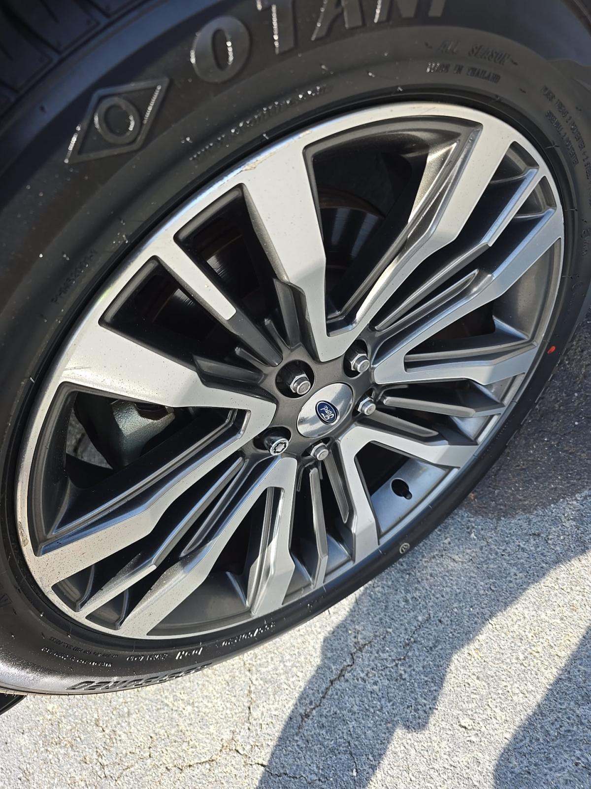 2018 Ford Explorer Platinum AWD