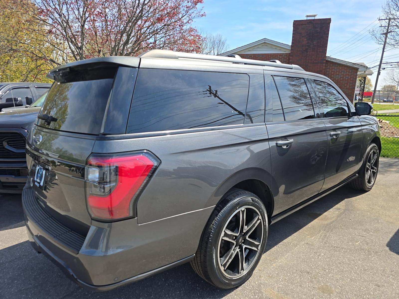 FORD EXPEDITION MAX - 3