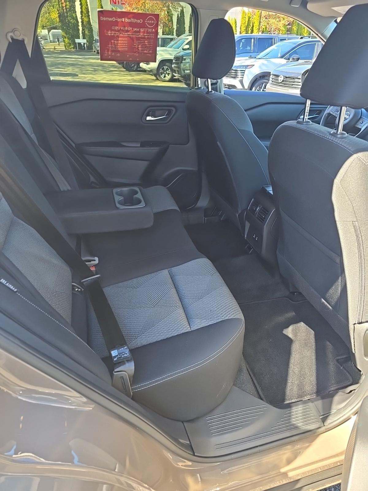 2024 Nissan Rogue SV FWD