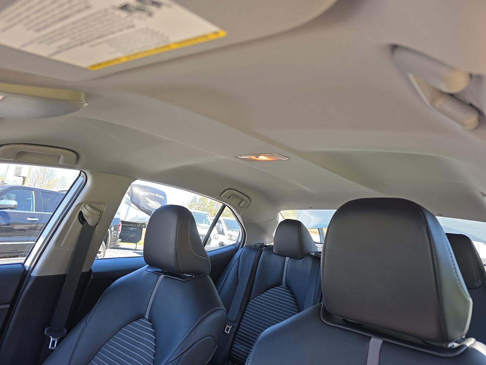 2023 Toyota Camry SE FWD