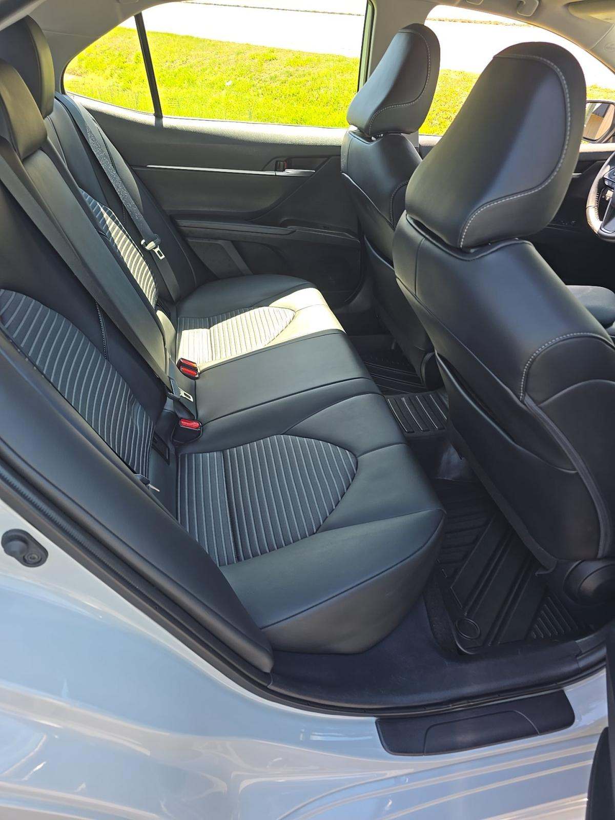 2023 Toyota Camry SE FWD