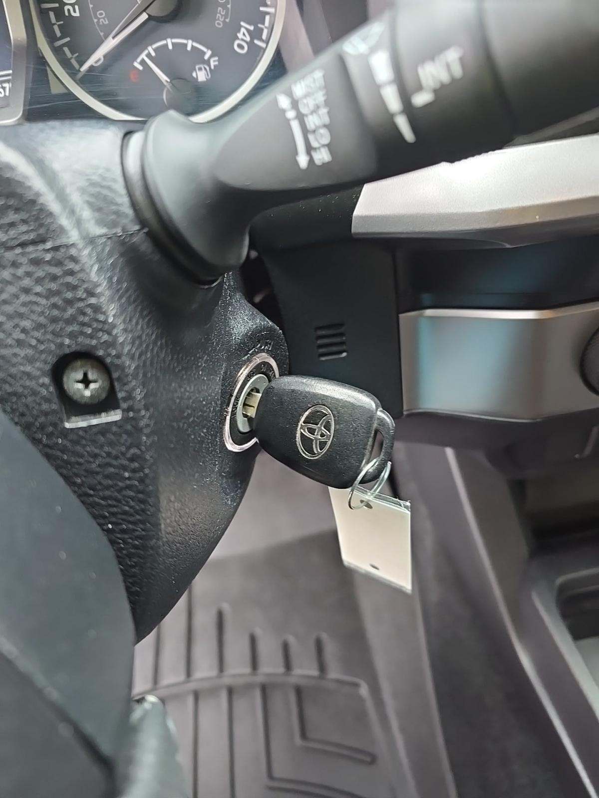 2021 Toyota Tacoma SR5 AWD