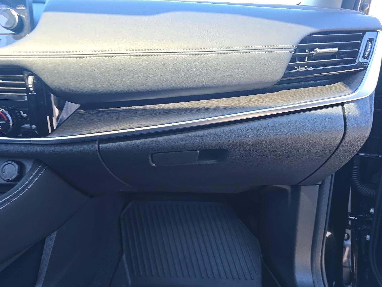 2023 Nissan Rogue Platinum FWD