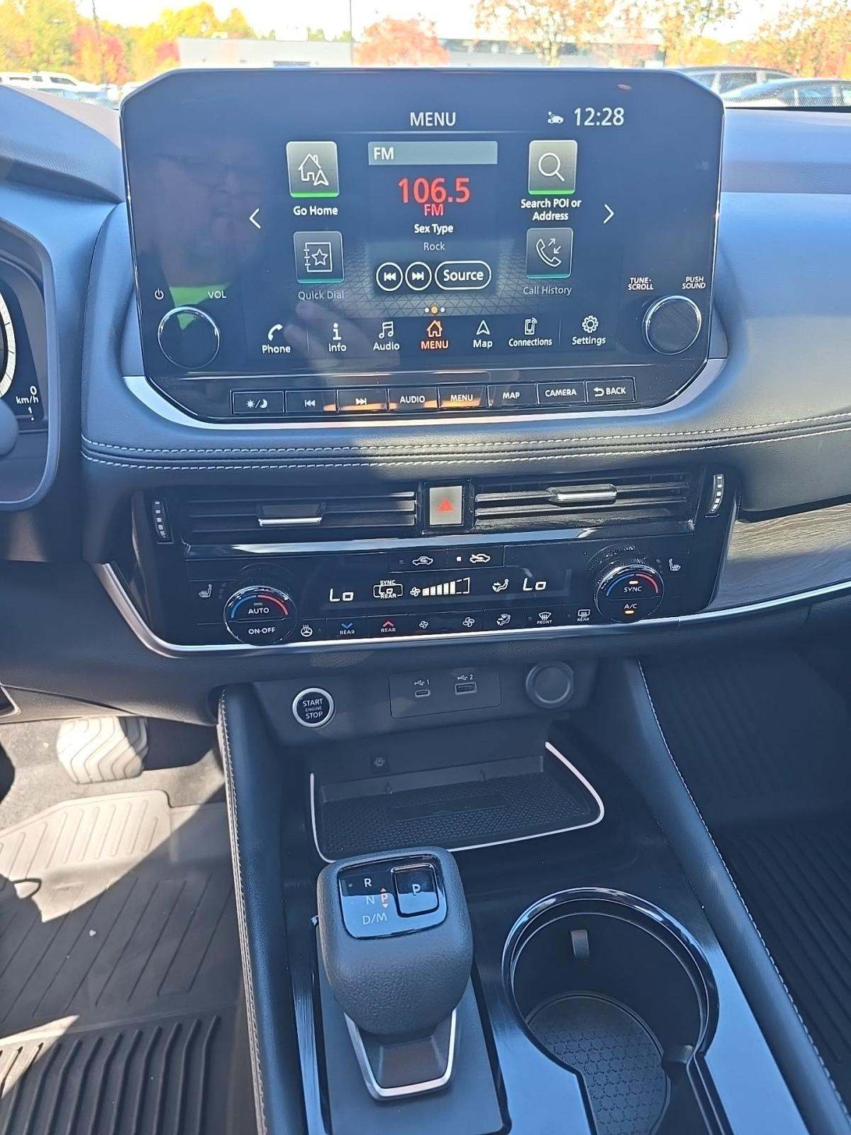 2023 Nissan Rogue Platinum FWD