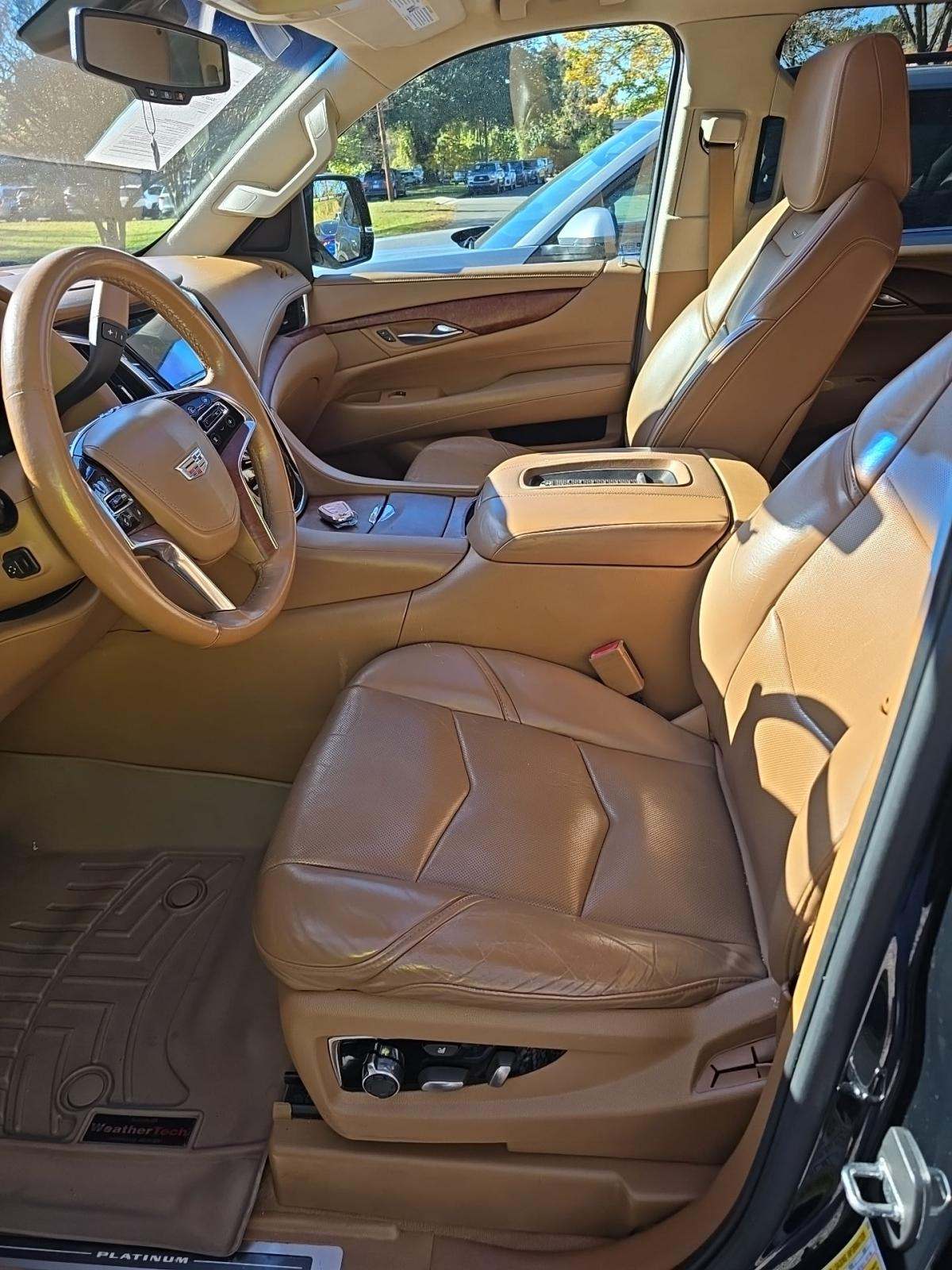 2016 Cadillac Escalade Platinum RWD