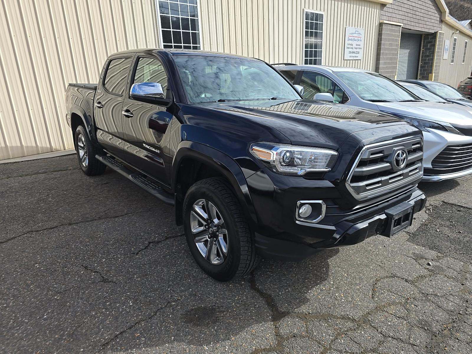 2017 Toyota Tacoma Limited AWD