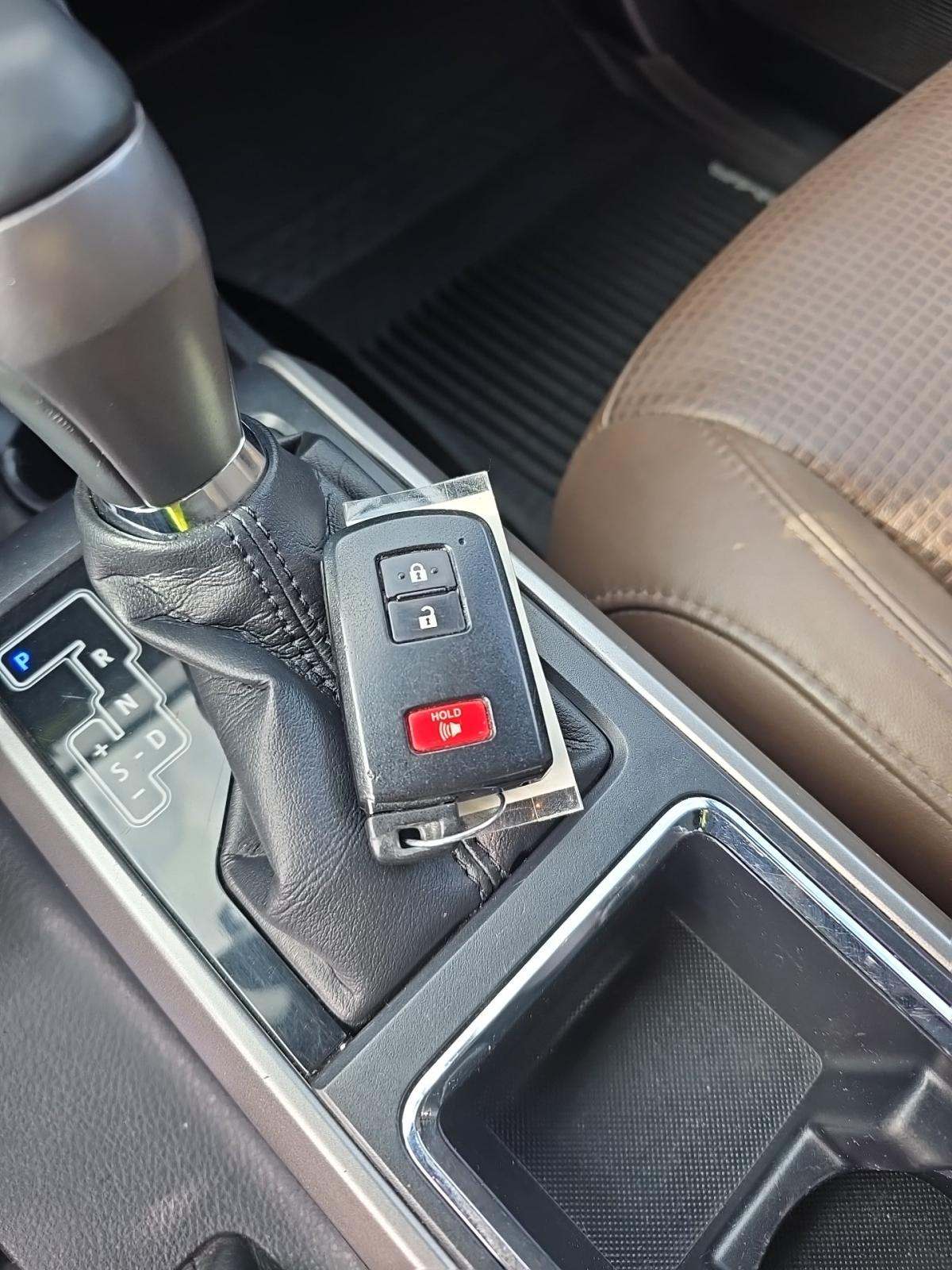 2017 Toyota Tacoma Limited AWD