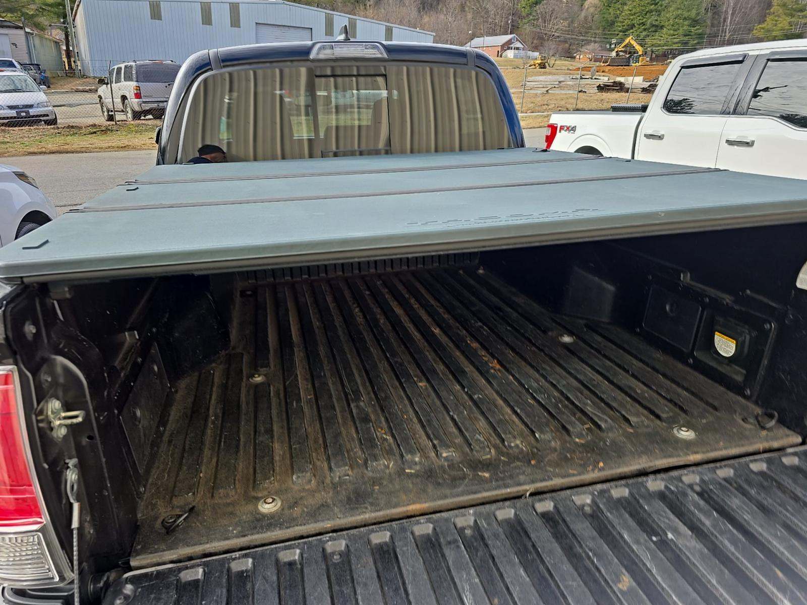 2017 Toyota Tacoma Limited AWD