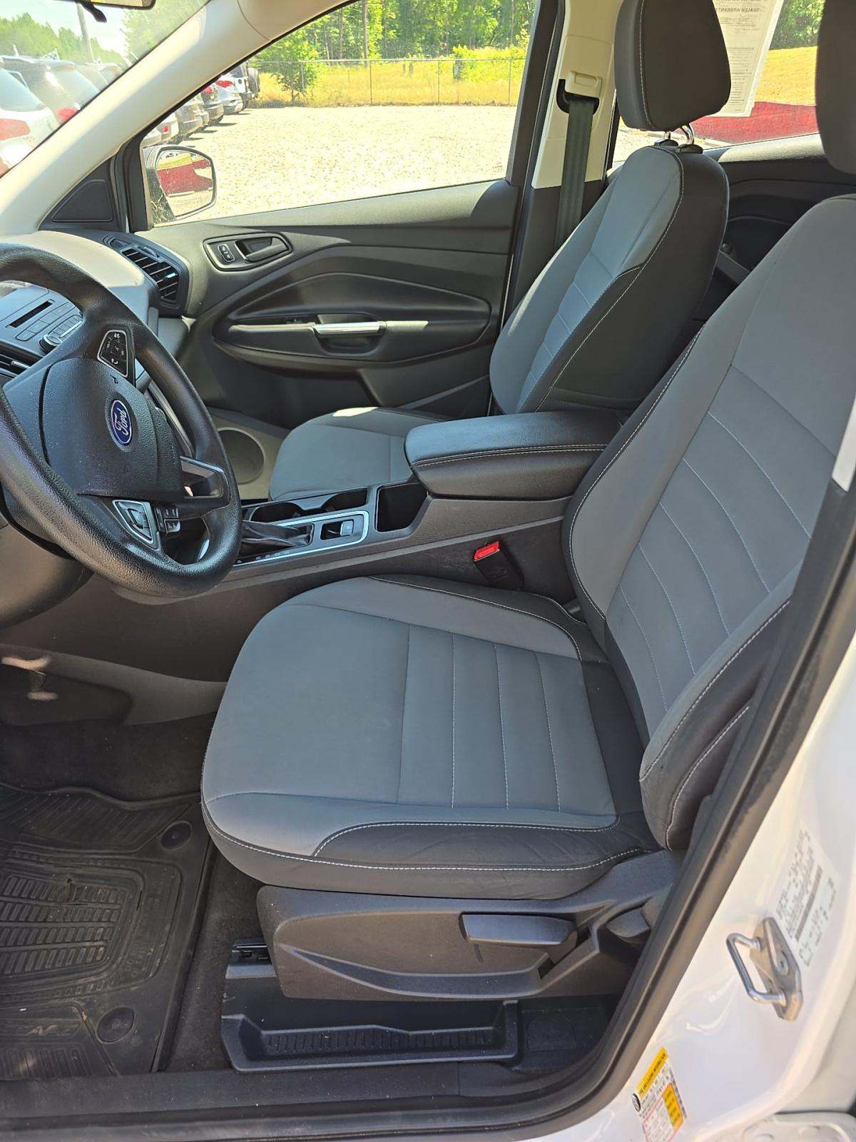 FORD ESCAPE - 6