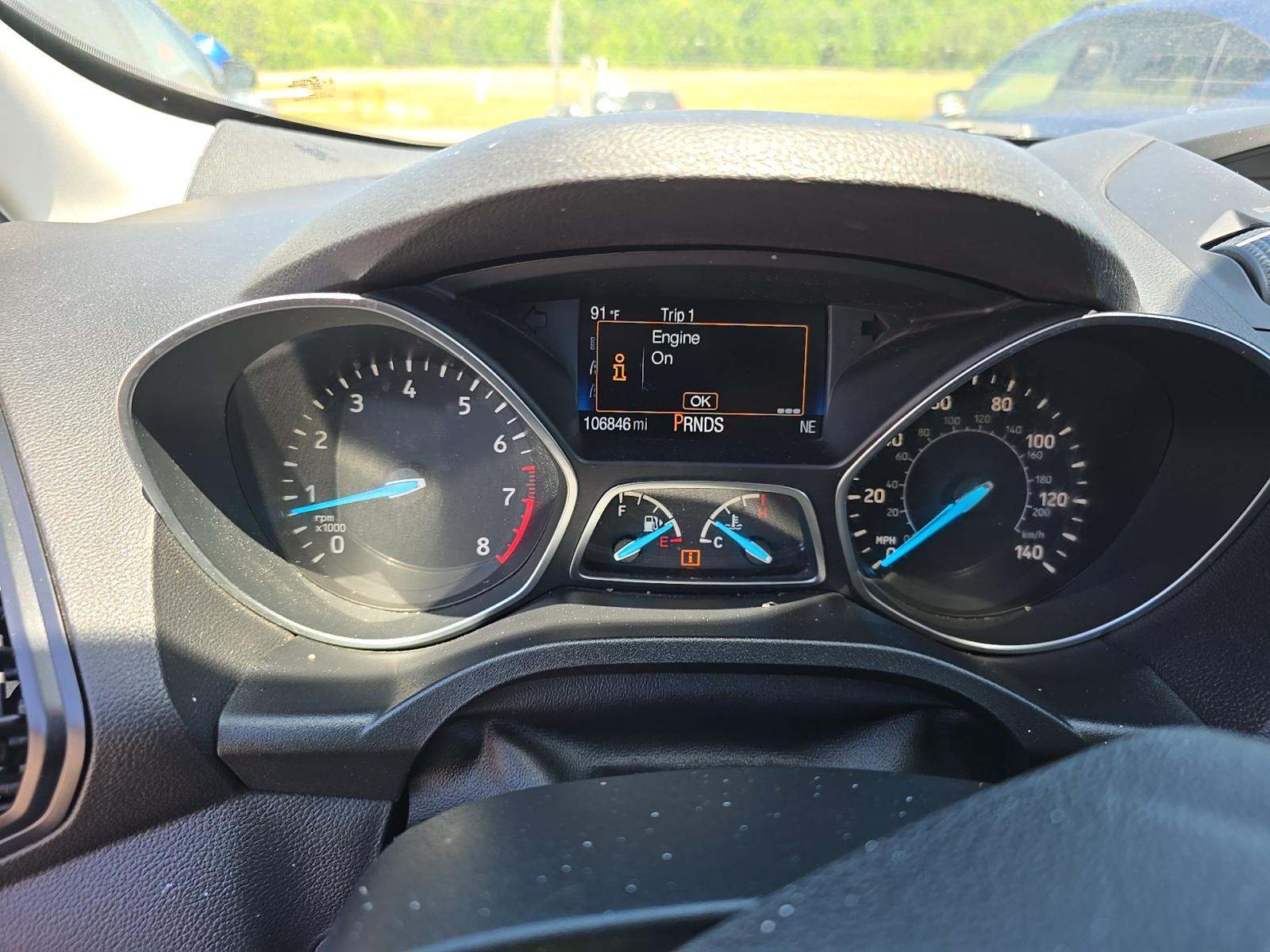 FORD ESCAPE - 9