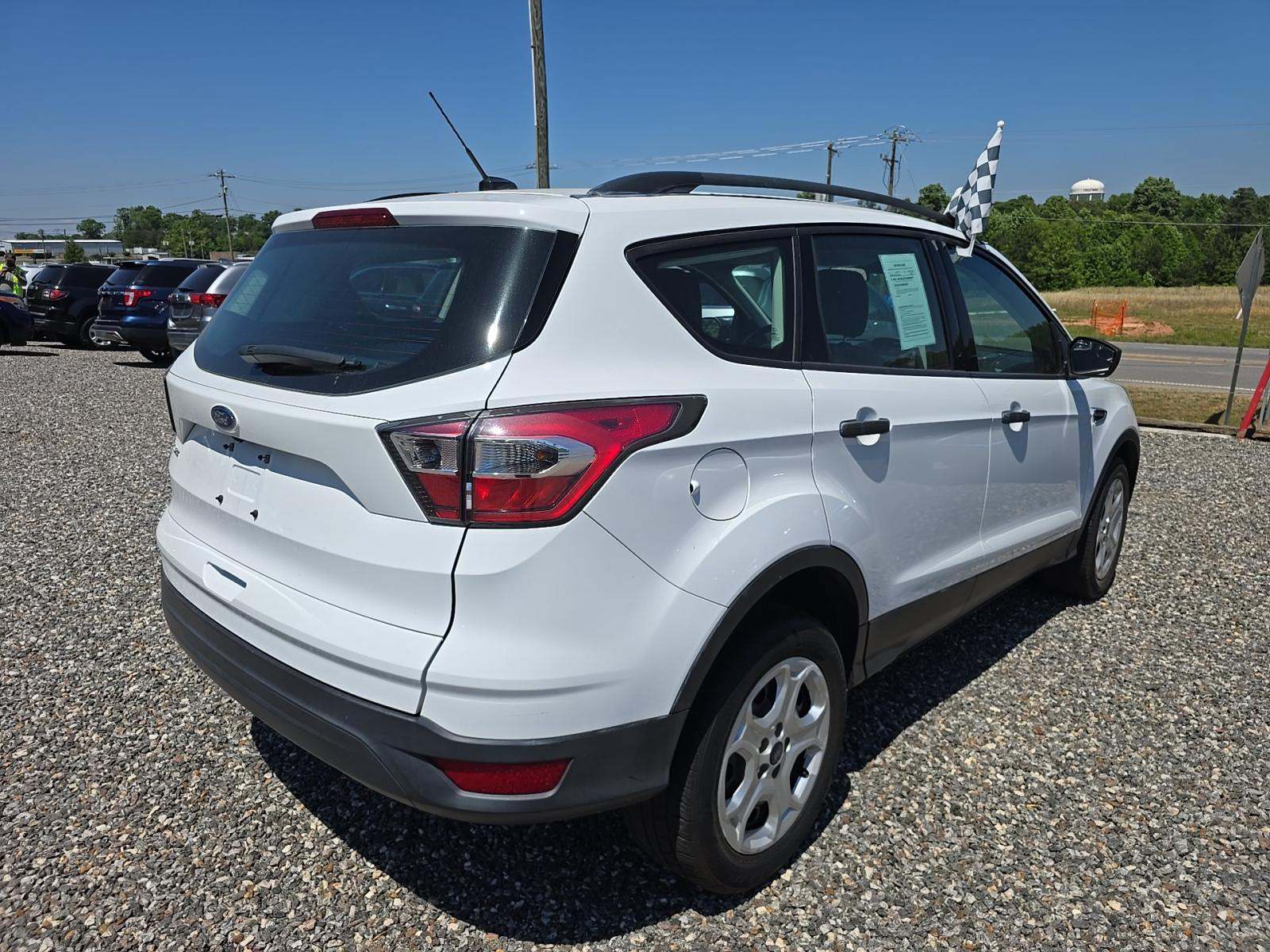 FORD ESCAPE - 3