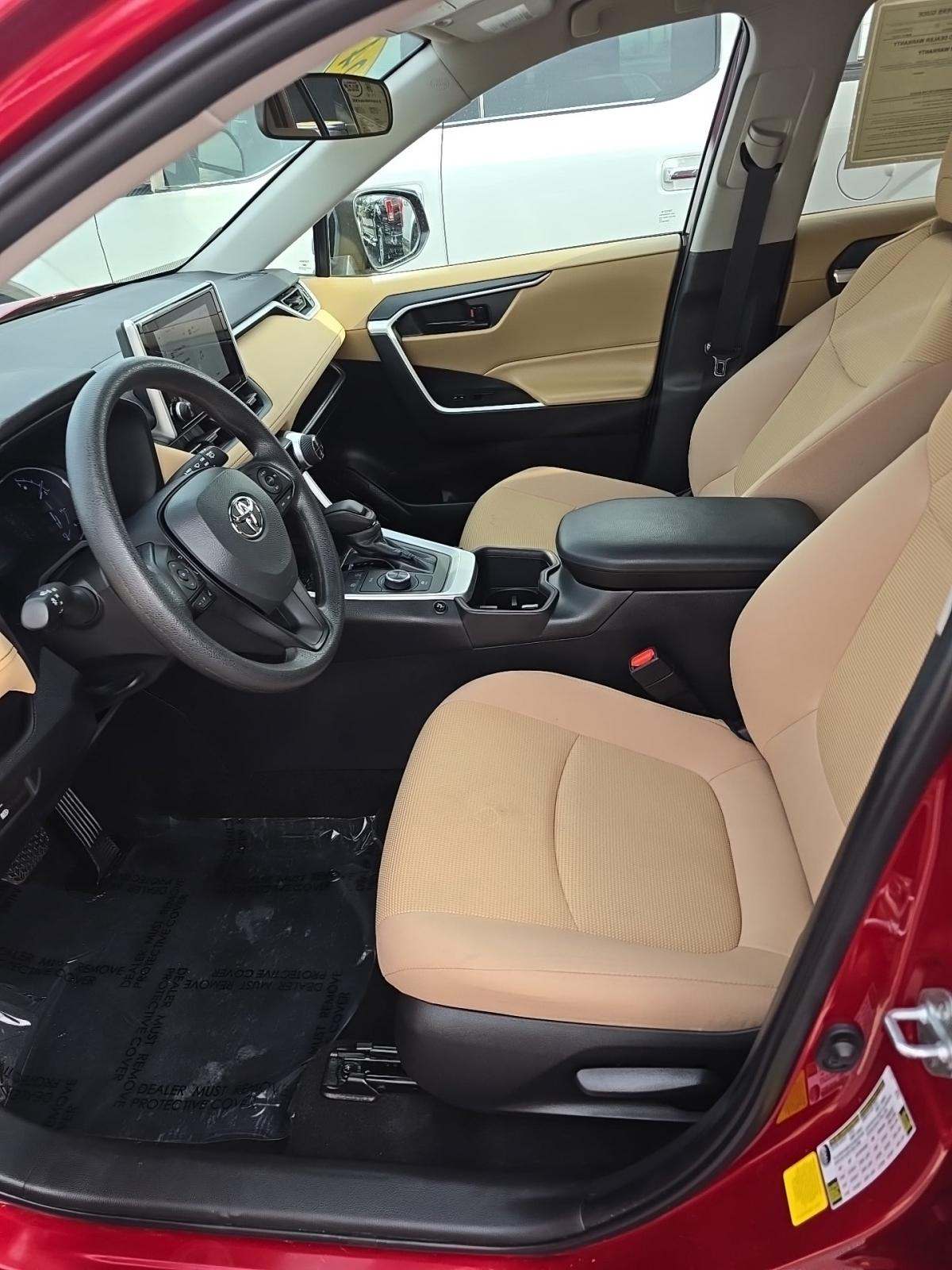 2024 Toyota RAV4 Hybrid LE AWD