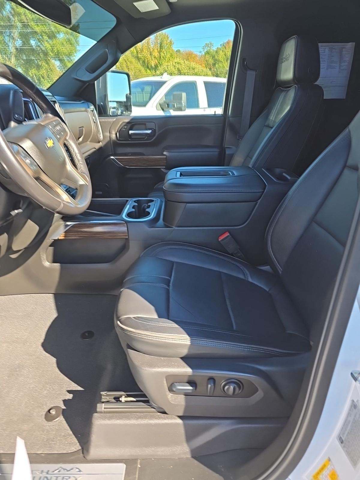 2022 Chevrolet Silverado 2500HD High Country AWD