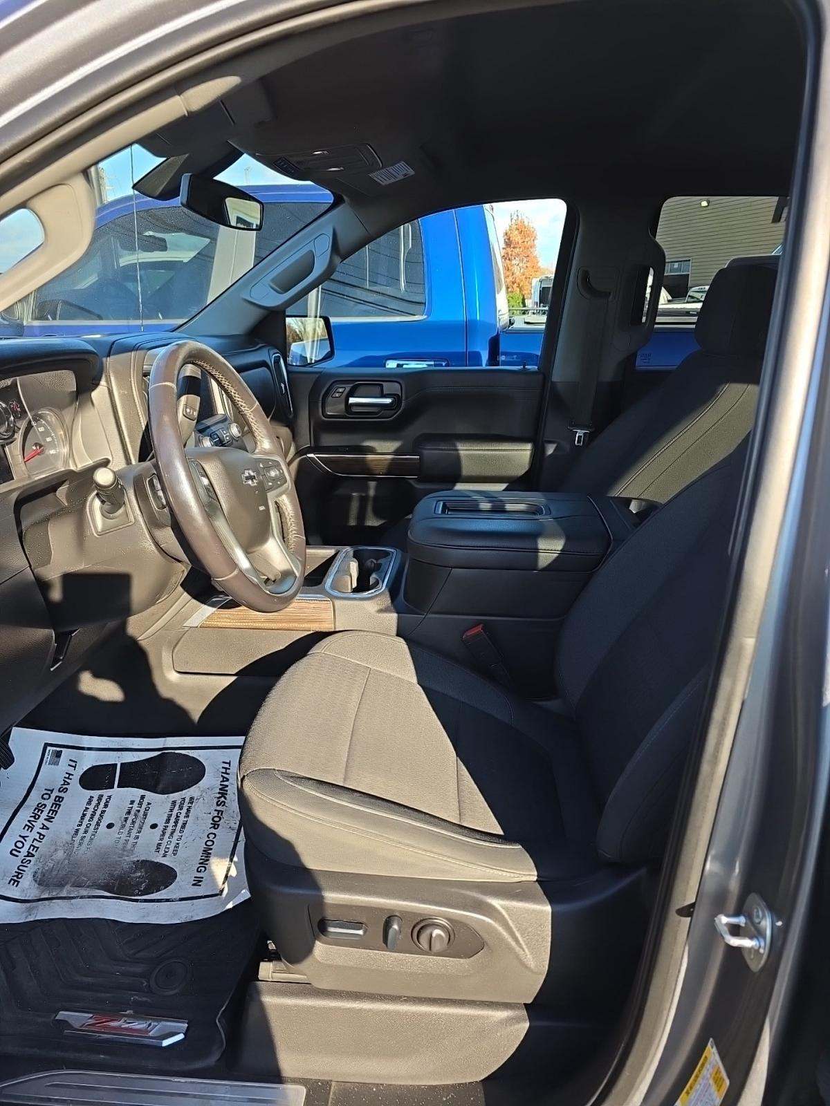 2022 Chevrolet Silverado 1500 LT Trail Boss AWD