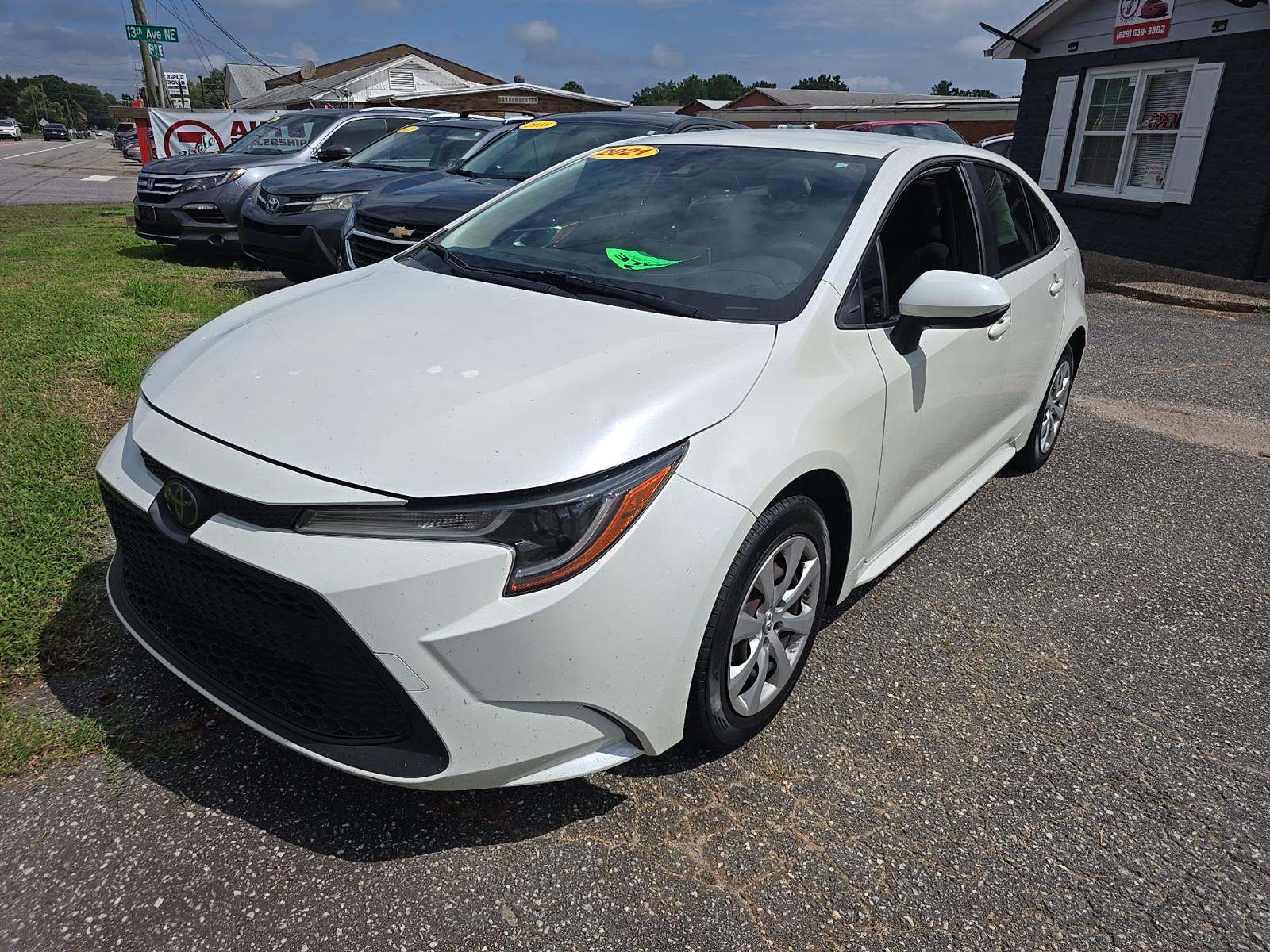 2021 Toyota Corolla LE FWD